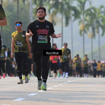 Runner Photo 7010365
