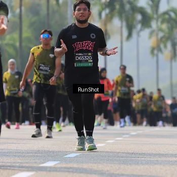 Runner Photo 7010366