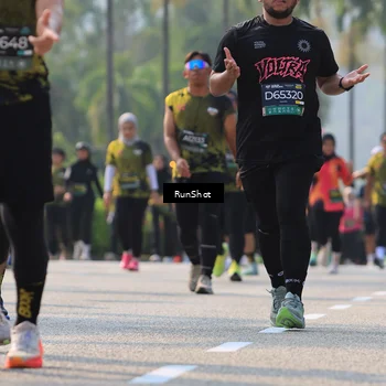 Runner Photo 7010378