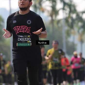 Runner Photo 7010391