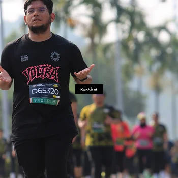 Runner Photo 7010393