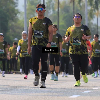 Runner Photo 7010406