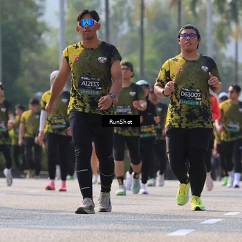 Runner Photo 7010411