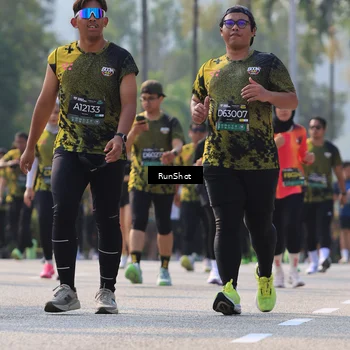 Runner Photo 7010416