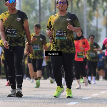 Runner Photo 7010420
