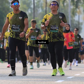 Runner Photo 7010422