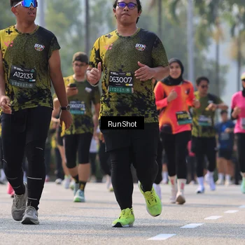 Runner Photo 7010423