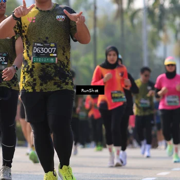 Runner Photo 7010437
