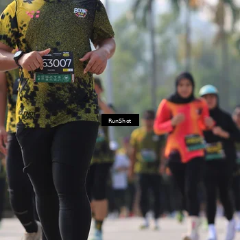 Runner Photo 7010440