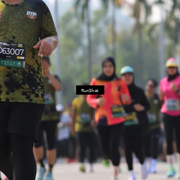 Runner Photo 7010443