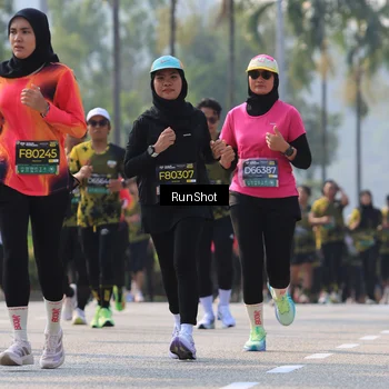 Runner Photo 7010445