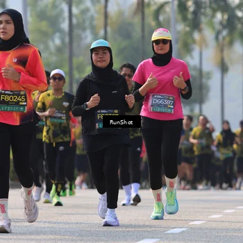 Runner Photo 7010450