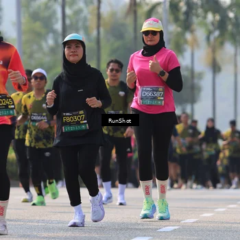 Runner Photo 7010461