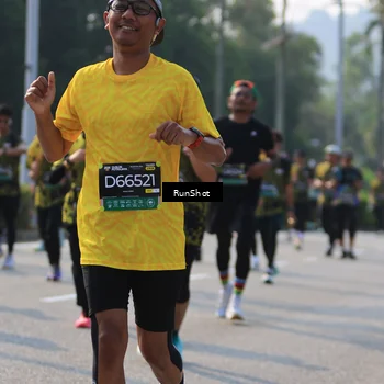 Runner Photo 7010476