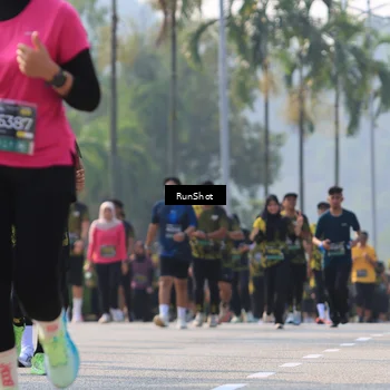 Runner Photo 7010492