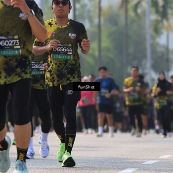Runner Photo 7010495