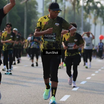 Runner Photo 7010526