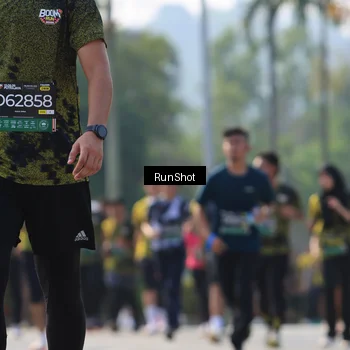 Runner Photo 7010532