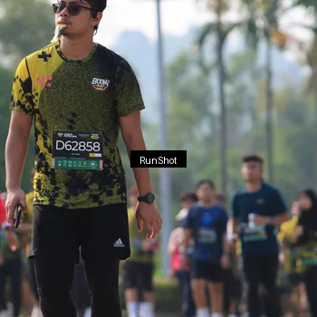 Runner Photo 7010533