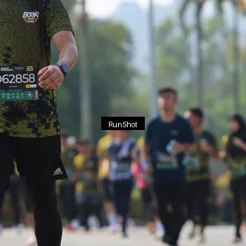 Runner Photo 7010536