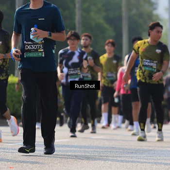 Runner Photo 7010558