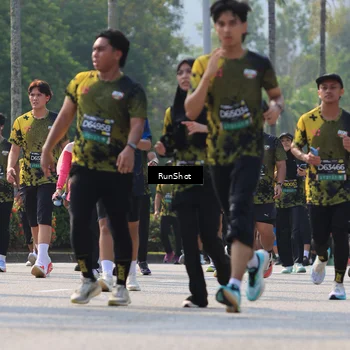 Runner Photo 7010564