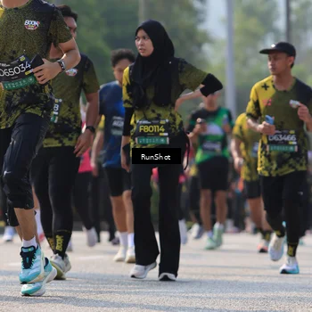 Runner Photo 7010566