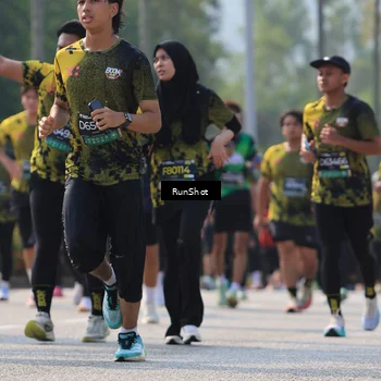Runner Photo 7010568