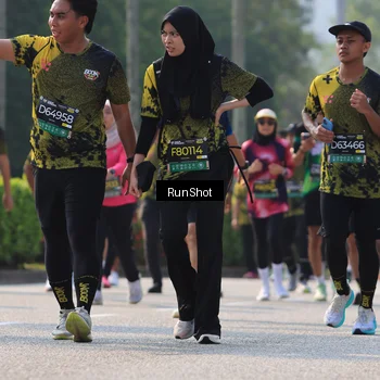 Runner Photo 7010580