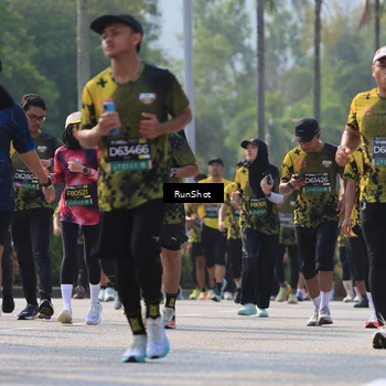 Runner Photo 7010586