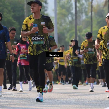 Runner Photo 7010590