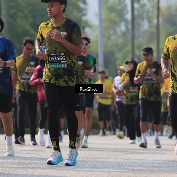 Runner Photo 7010591
