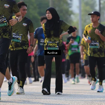 Runner Photo 7010594