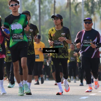Runner Photo 7010618