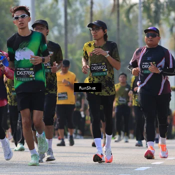 Runner Photo 7010621