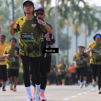 Runner Photo 7010633