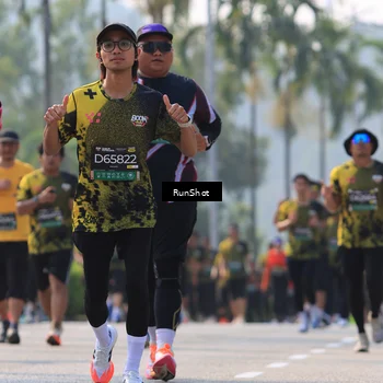 Runner Photo 7010634