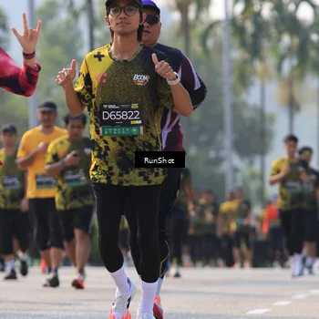 Runner Photo 7010642