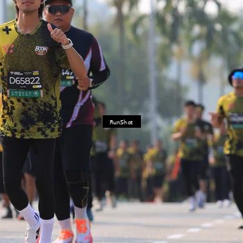 Runner Photo 7010643