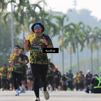 Runner Photo 7010657
