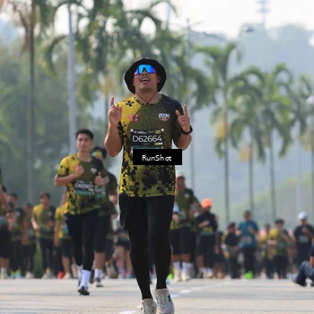 Runner Photo 7010661