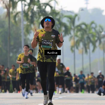 Runner Photo 7010664