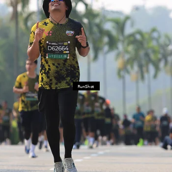 Runner Photo 7010680