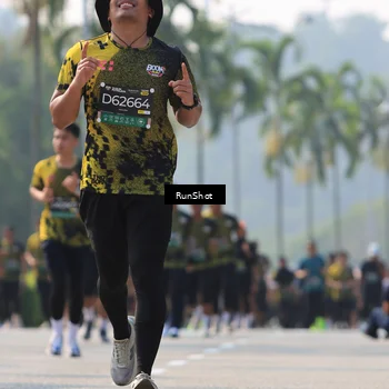 Runner Photo 7010682