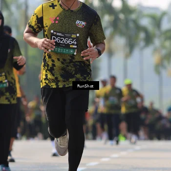 Runner Photo 7010683