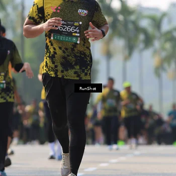 Runner Photo 7010687