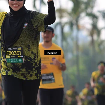 Runner Photo 7010705
