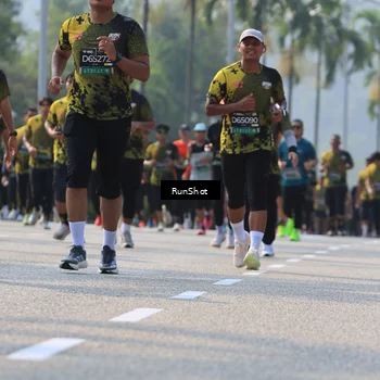 Runner Photo 7010726