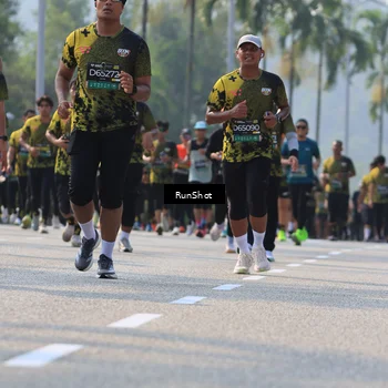 Runner Photo 7010731