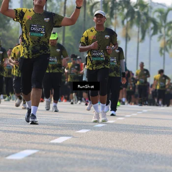 Runner Photo 7010733